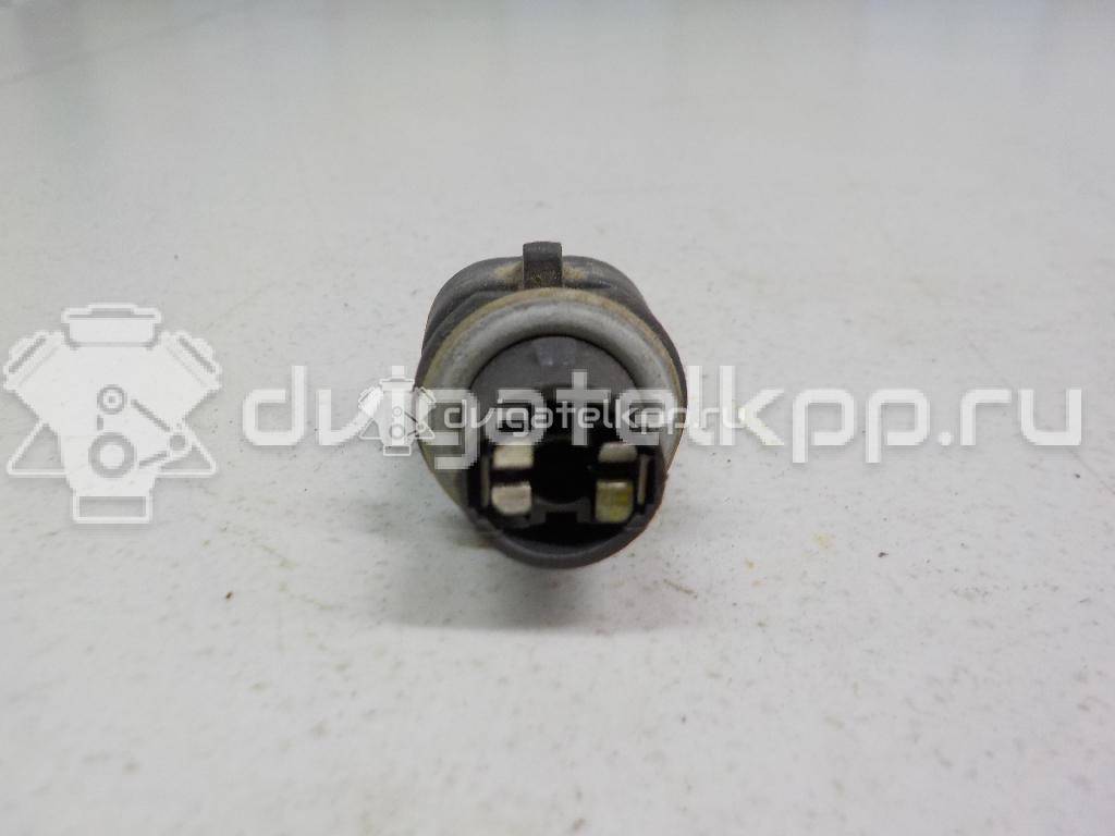 Фото Патрон габаритного фонаря  90442396 для chevrolet Malibu {forloop.counter}}