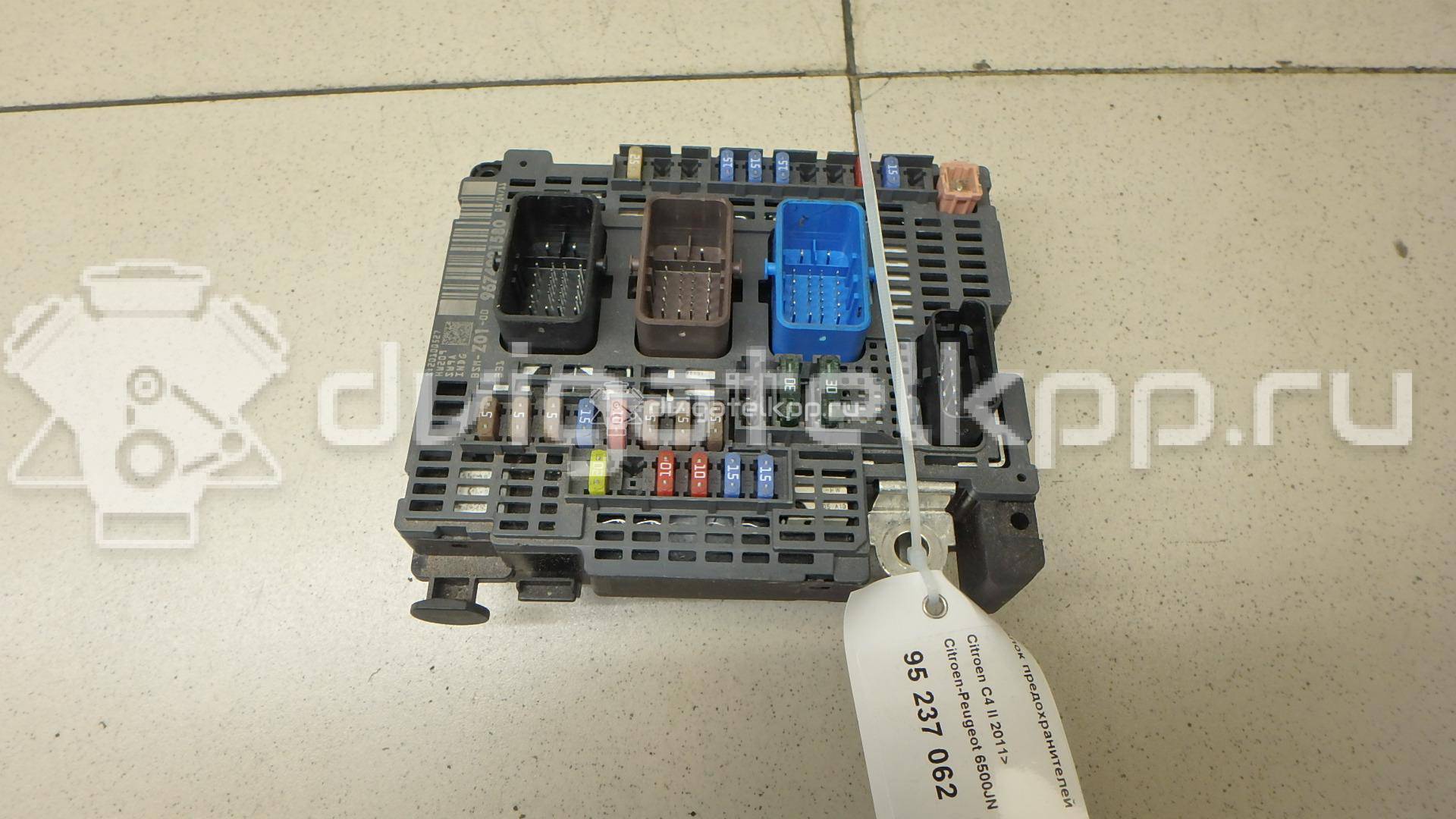 Фото Блок предохранителей  6500JN для citroen C4 II {forloop.counter}}