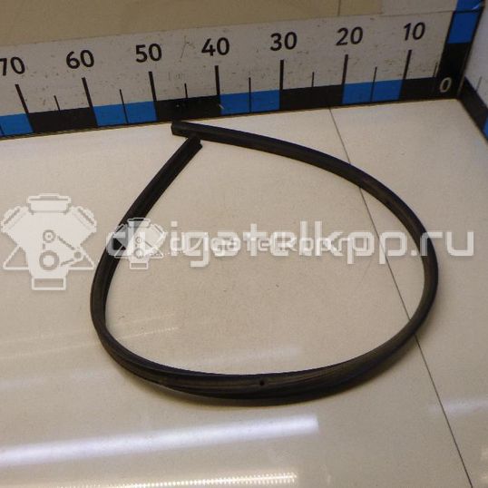Фото Уплотнитель капота  5902a020 для mitsubishi Lancer (CX,CY)