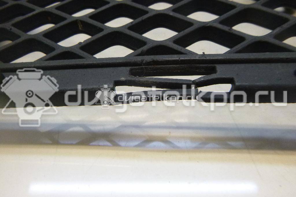 Фото Решетка в бампер центральная  6400A827 для Mitsubishi Lancer {forloop.counter}}