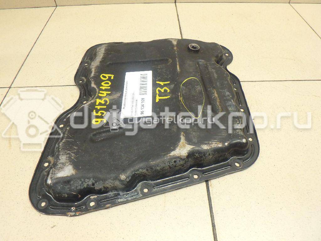 Фото Поддон масляный двигателя  1111000Q1B для Nissan Primastar X83 / X-Trail / Qashqai {forloop.counter}}