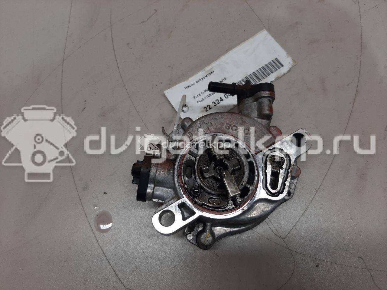 Фото Насос вакуумный  1785236 для Ford Fiesta / Focus / C-Max / Galaxy / Grand {forloop.counter}}