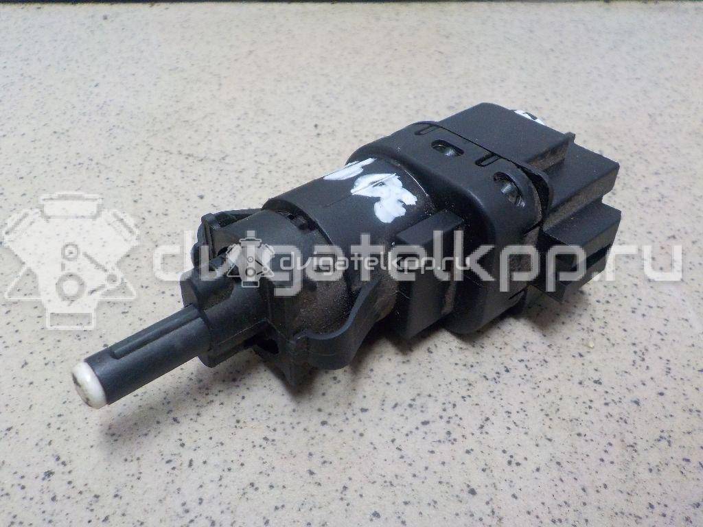 Фото Датчик включения стопсигнала  4832217 для Ford Fiesta / Focus / Tourneo / C-Max / Galaxy {forloop.counter}}