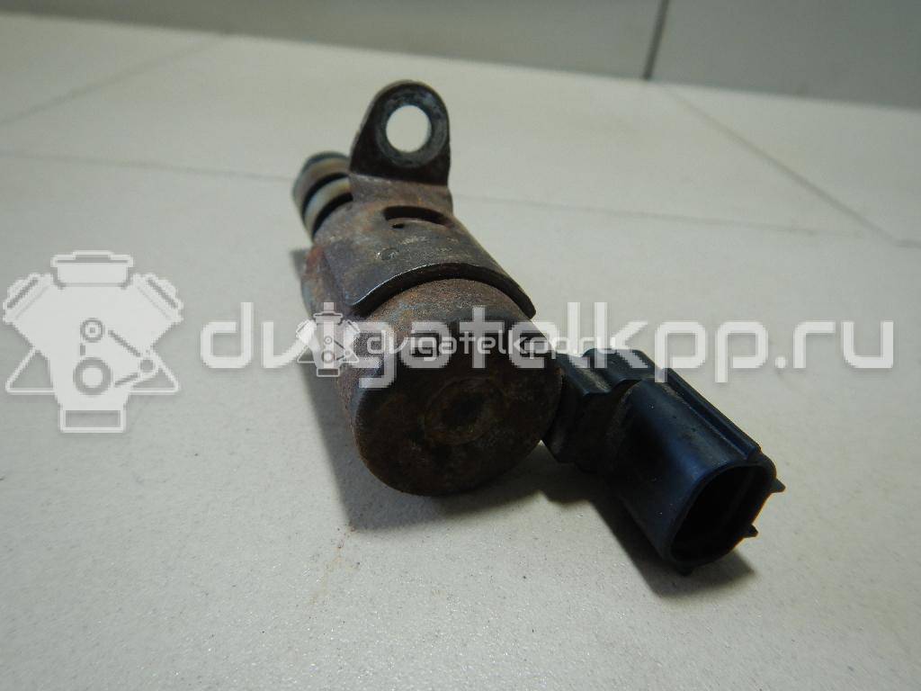 Фото Клапан электромагн. изменения фаз ГРМ  2003597 для Ford Fiesta / Focus / C-Max / Galaxy / Grand {forloop.counter}}