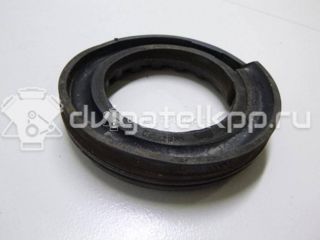 Фото Проставка под заднюю пружину  1355153 для ford C-MAX {forloop.counter}}