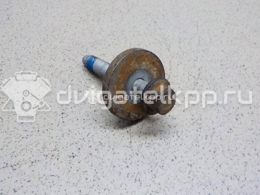 Фото Болт передней ступицы  1569107 для Ford Focus / C-Max {forloop.counter}}