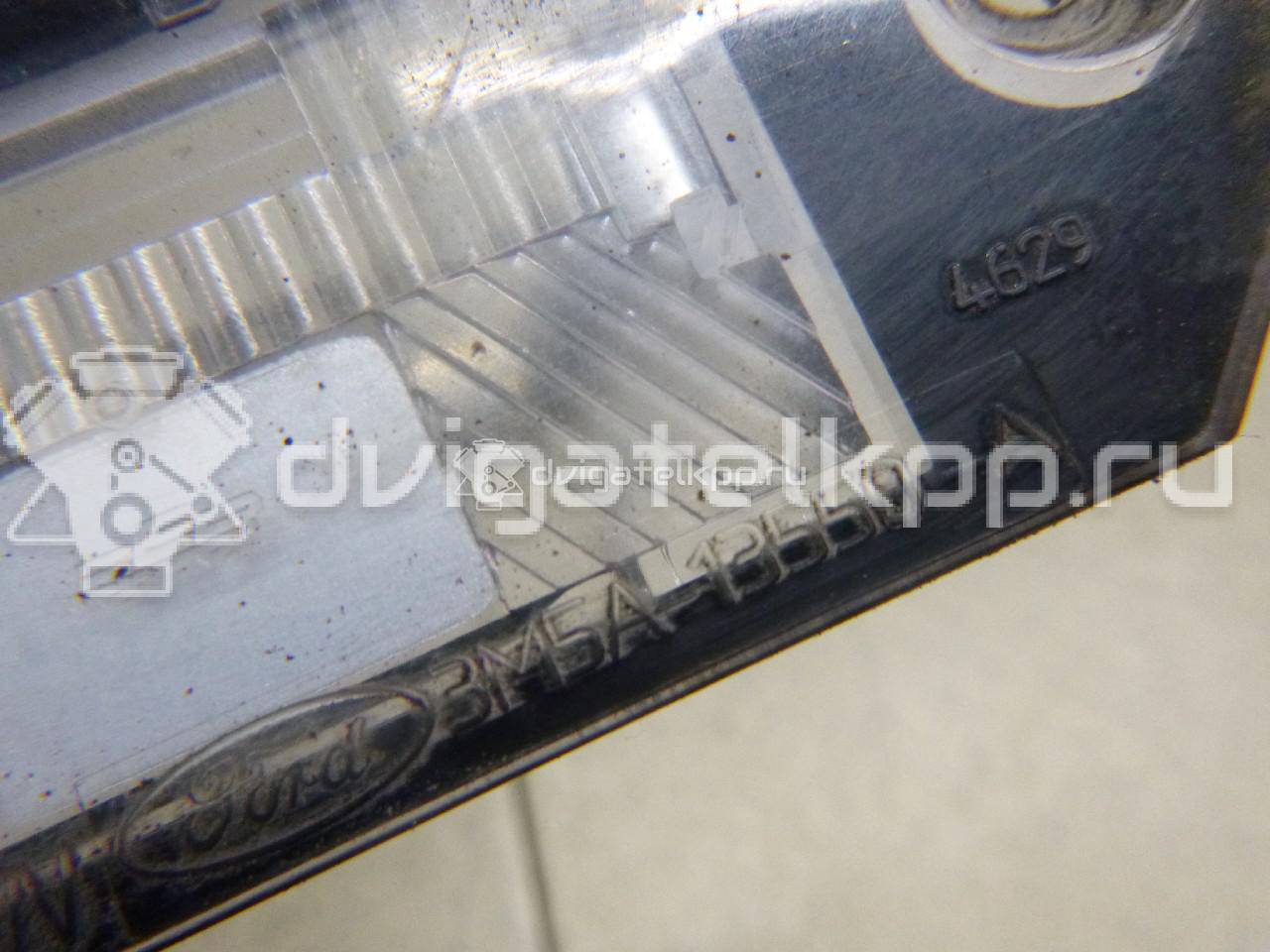 Фото Фонарь подсветки номера  4502331 для Ford Focus / C-Max {forloop.counter}}