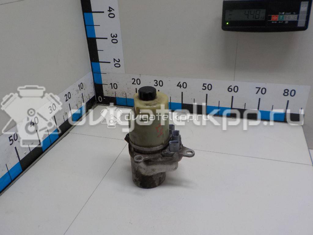 Фото Насос гидроусилителя  1743471 для Ford Fiesta / Focus / Kuga / C-Max {forloop.counter}}