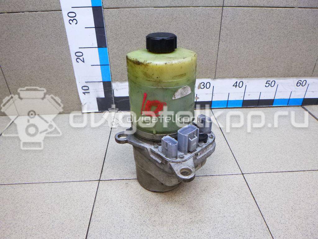 Фото Насос гидроусилителя  1743471 для Ford Fiesta / Focus / Kuga / C-Max {forloop.counter}}
