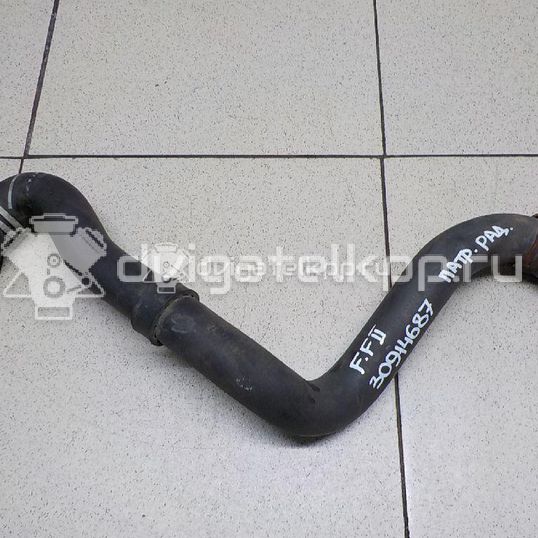 Фото Патрубок радиатора  1520851 для Ford Focus / C-Max