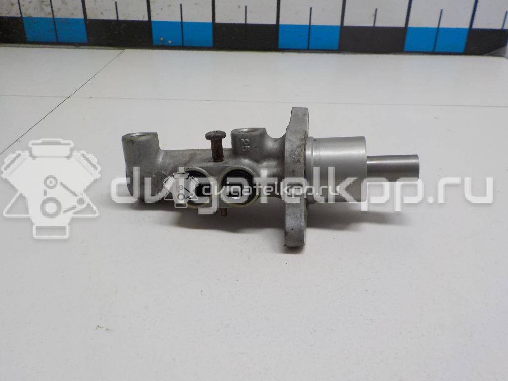 Фото Цилиндр тормозной главный  1547478 для Ford Focus / Kuga / C-Max {forloop.counter}}