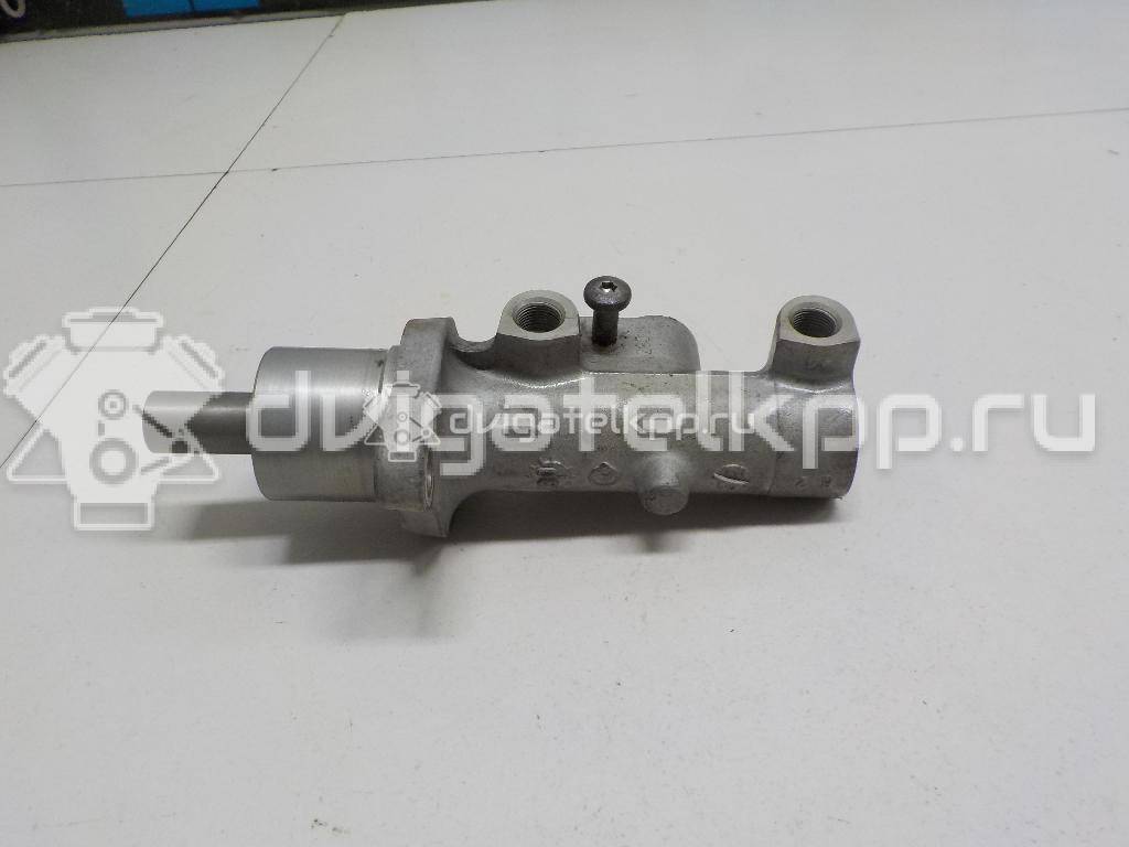 Фото Цилиндр тормозной главный  1547478 для Ford Focus / Kuga / C-Max {forloop.counter}}