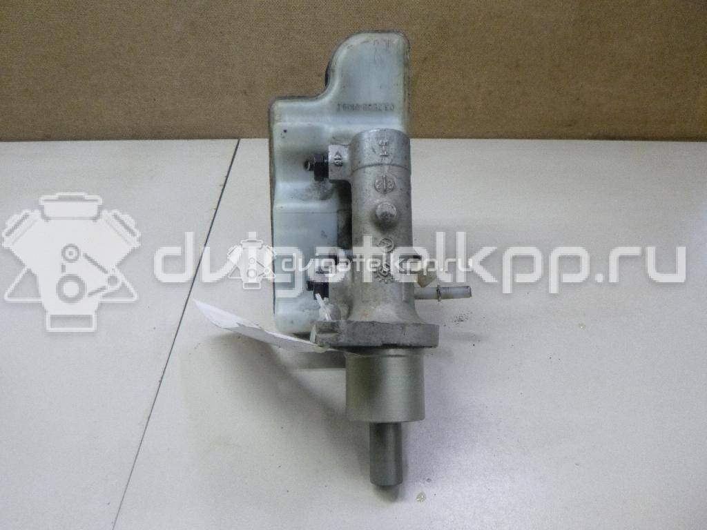 Фото Цилиндр тормозной главный  1689827 для Ford Focus / Kuga / C-Max {forloop.counter}}
