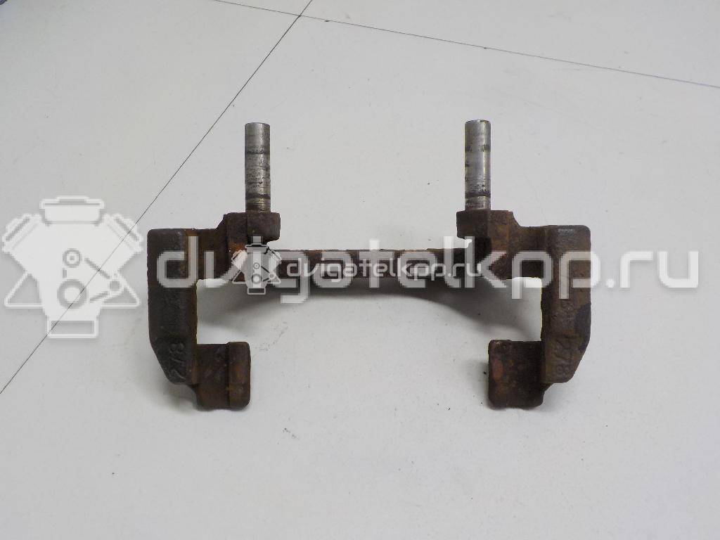 Фото Скоба суппорта переднего  1471710 для Ford Focus / C-Max {forloop.counter}}