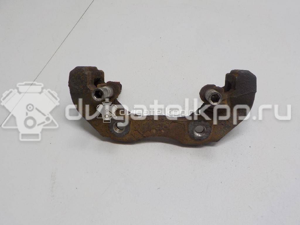 Фото Скоба суппорта переднего  1471710 для Ford Focus / C-Max {forloop.counter}}