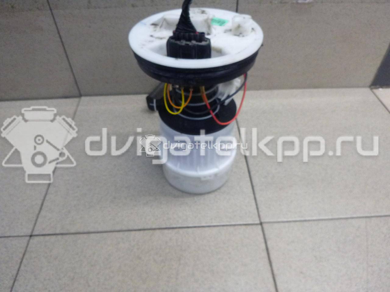 Фото Насос топливный электрический  1593803 для Ford Focus / C-Max {forloop.counter}}