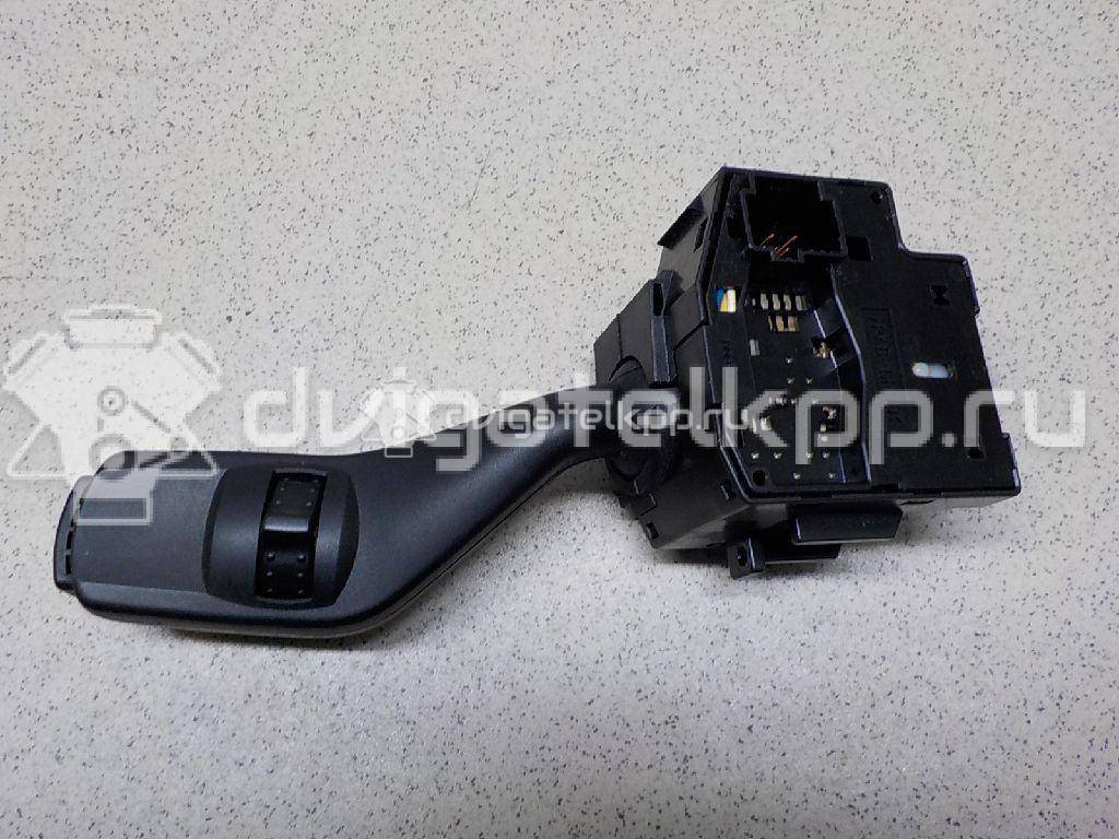 Фото Переключатель поворотов подрулевой  1362588 для Ford Focus {forloop.counter}}