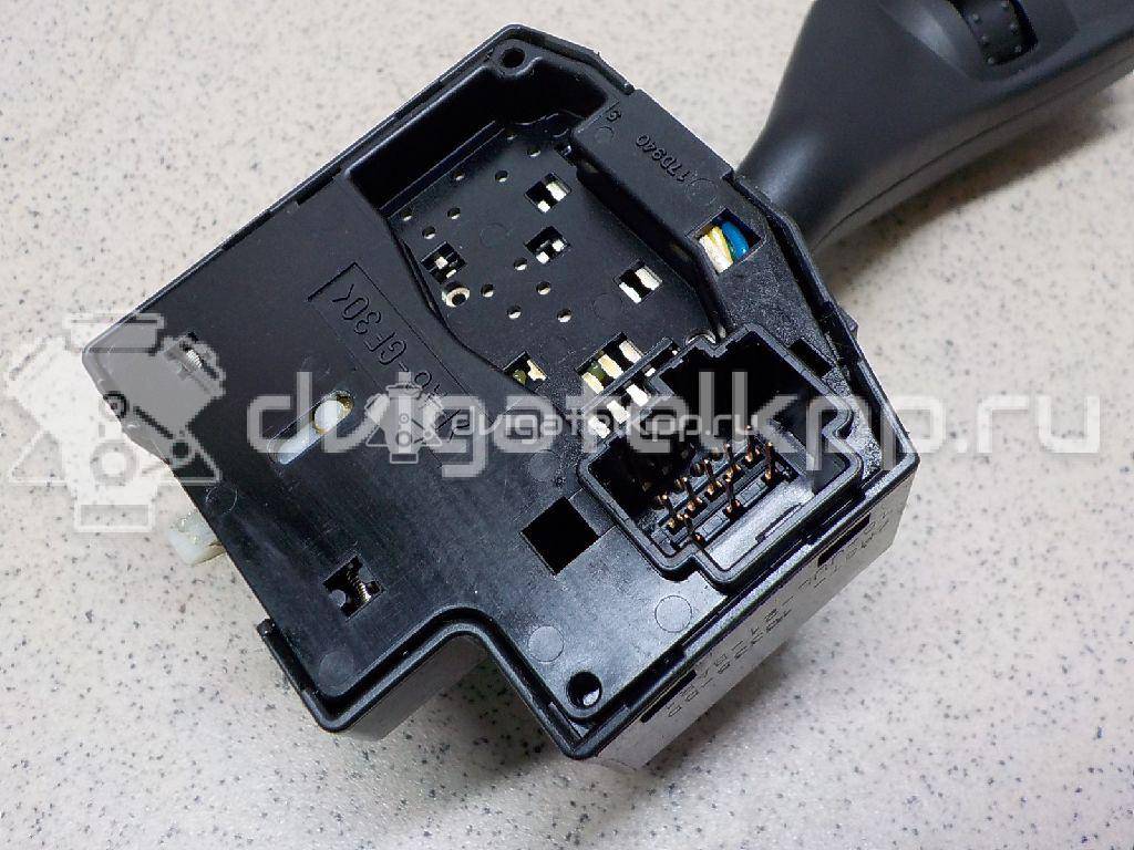 Фото Переключатель поворотов подрулевой  1362588 для Ford Focus {forloop.counter}}