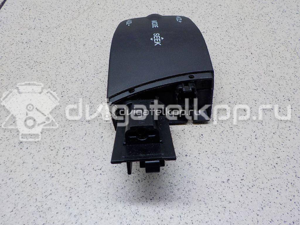 Фото Переключатель подрулевой управления магнитолой  1318961 для Ford Focus / Kuga / Transit / C-Max {forloop.counter}}