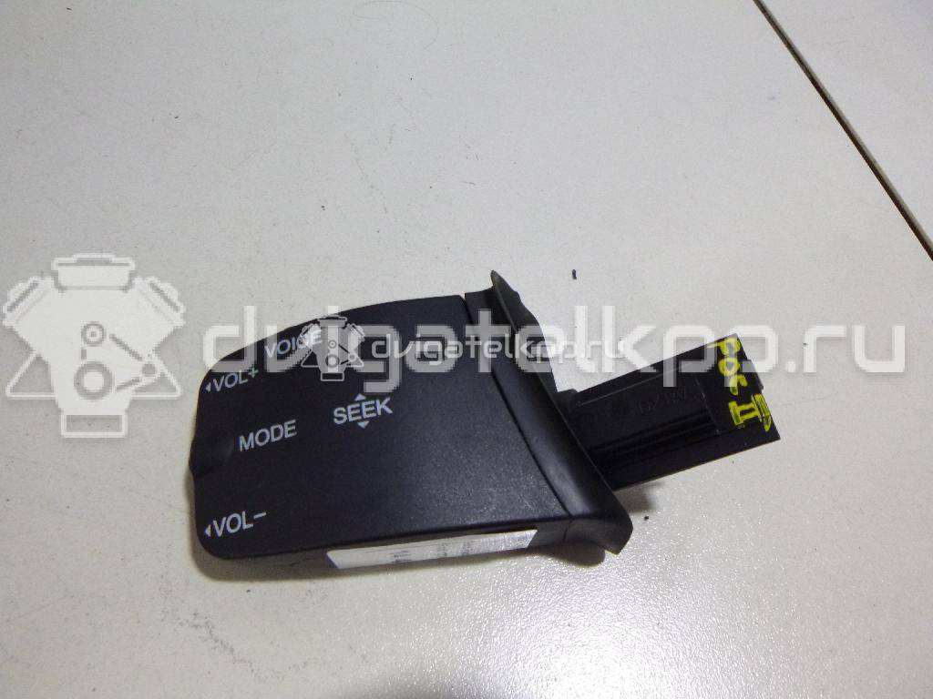 Фото Переключатель подрулевой управления магнитолой  1318965 для Ford Focus / Kuga / Transit / C-Max {forloop.counter}}