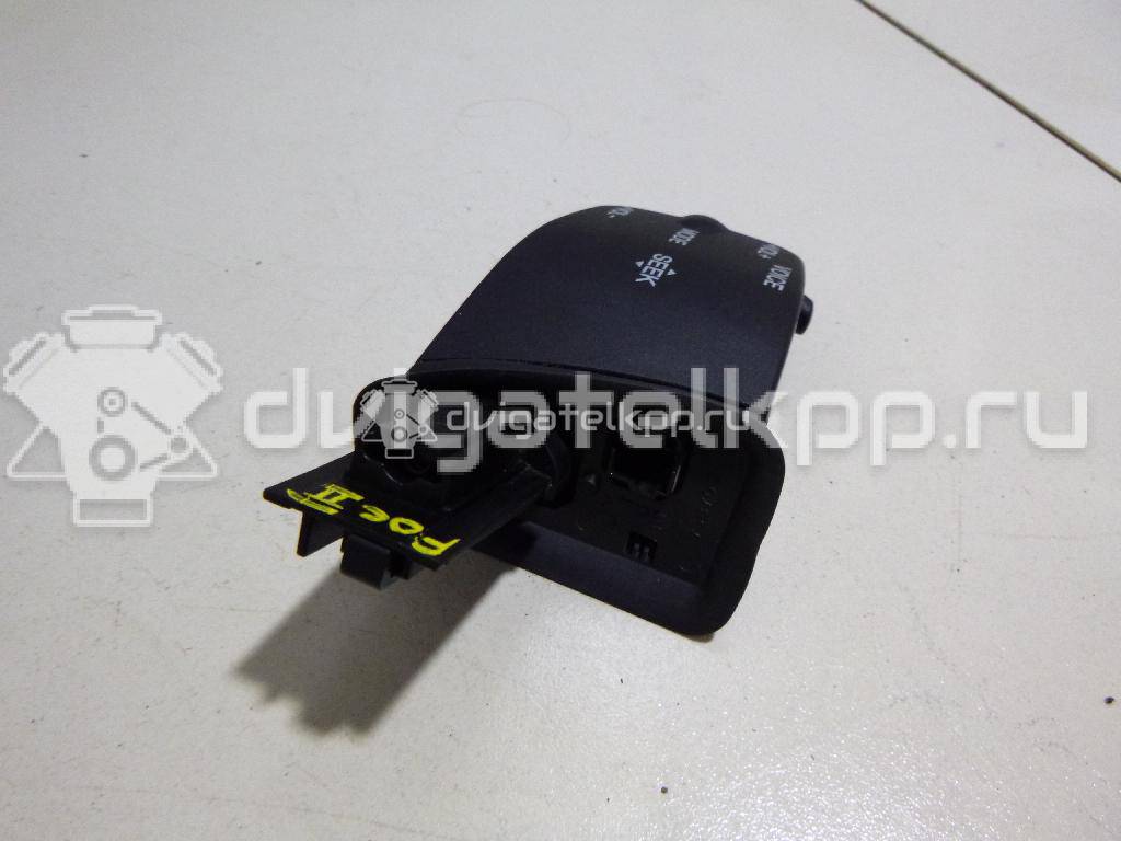 Фото Переключатель подрулевой управления магнитолой  1318965 для Ford Focus / Kuga / Transit / C-Max {forloop.counter}}