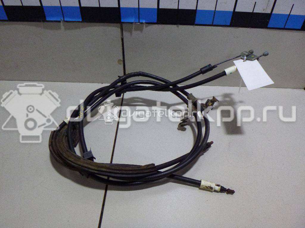 Фото Трос стояночного тормоза  1755767 для Ford Focus / C-Max {forloop.counter}}