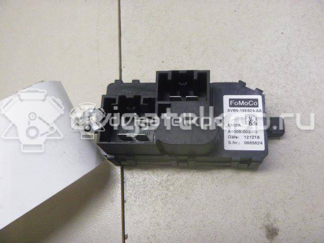 Фото Резистор отопителя  AV6N19E624AA для Ford Focus / C-Max / Grand / Kuga / Transit {forloop.counter}}