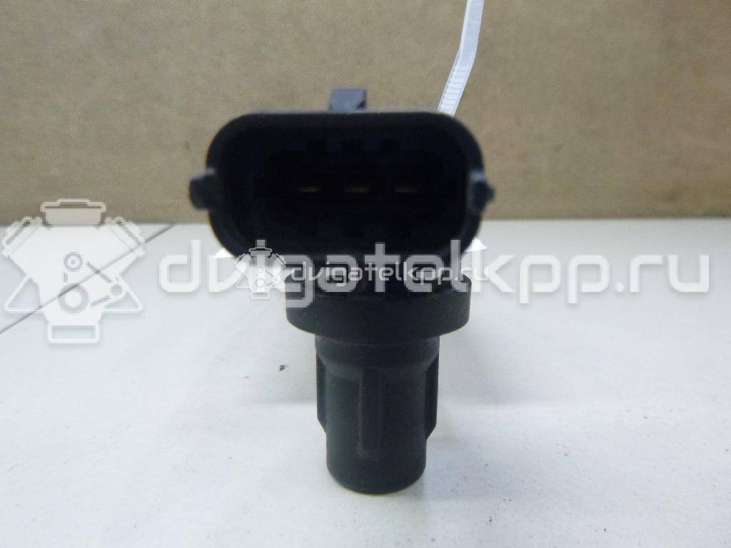 Фото Датчик положения распредвала  1905522 для Ford Fiesta / Focus / C-Max / Ka / Grand {forloop.counter}}