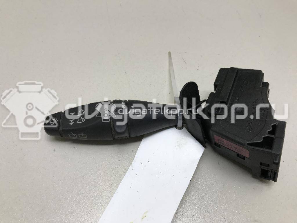 Фото Переключатель стеклоочистителей  1357437 для Ford Fiesta / Mondeo / Fusion Ju {forloop.counter}}