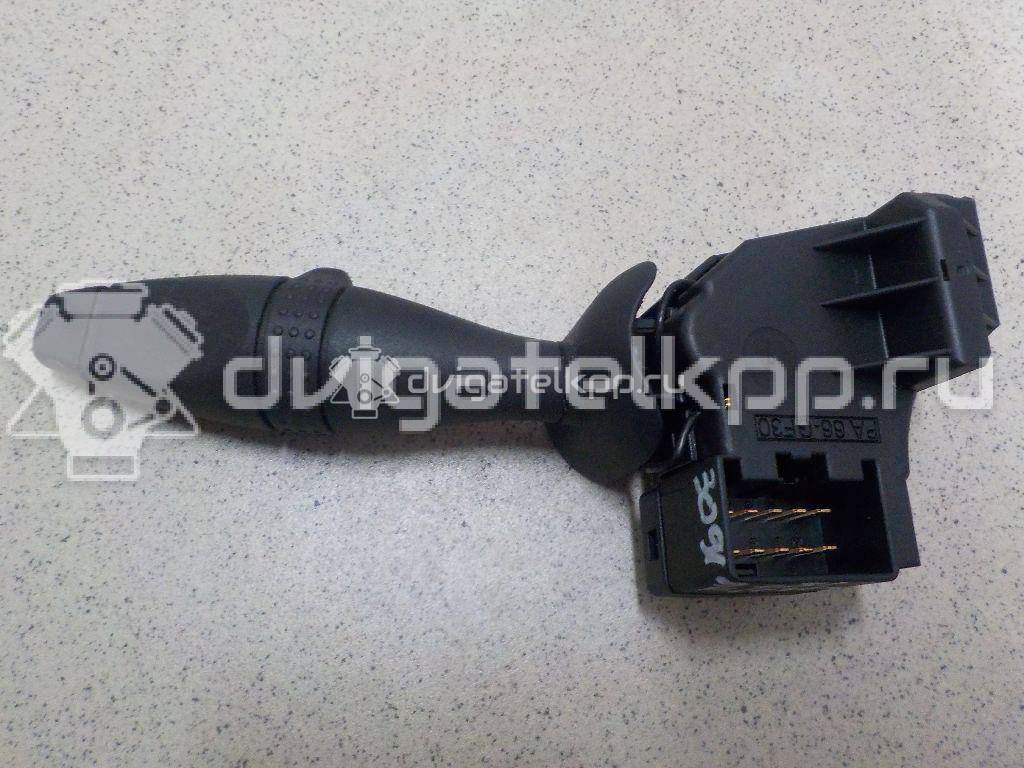 Фото Переключатель стеклоочистителей  1357437 для Ford Fiesta / Mondeo / Fusion Ju {forloop.counter}}