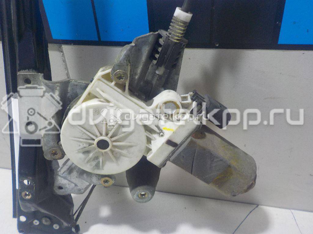 Фото Стеклоподъемник электр. передний правый  1331616 для Ford Focus {forloop.counter}}