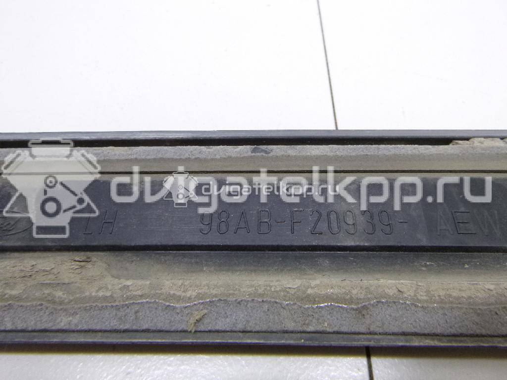 Фото Молдинг передней левой двери  1090844 для Ford Focus {forloop.counter}}