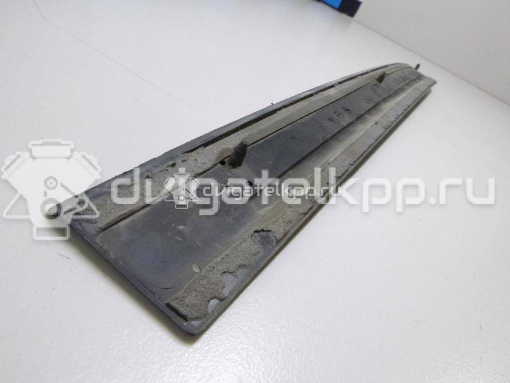 Фото Молдинг задней правой двери  1090850 для Ford Focus {forloop.counter}}