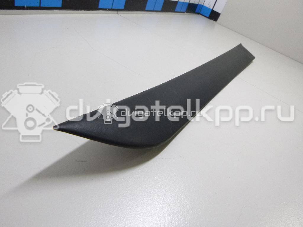 Фото Молдинг задней правой двери  1090850 для Ford Focus {forloop.counter}}