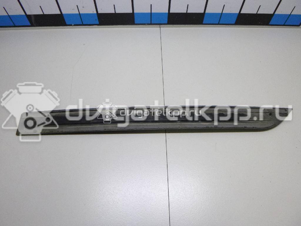 Фото Молдинг задней правой двери  1090850 для Ford Focus {forloop.counter}}