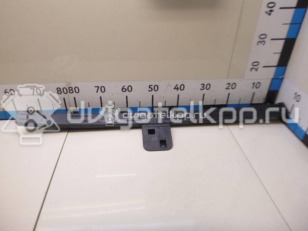 Фото Направляющая заднего бампера  1384509 для Ford Focus {forloop.counter}}