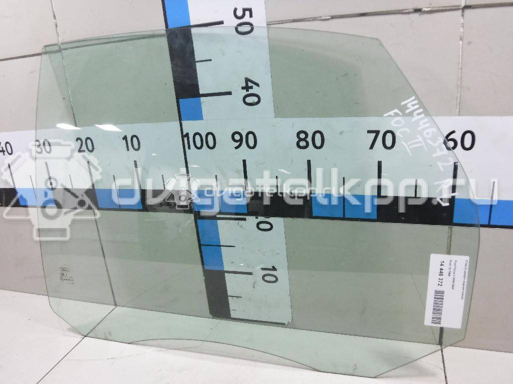 Фото Стекло двери задней левой  1317985 для Ford Focus {forloop.counter}}