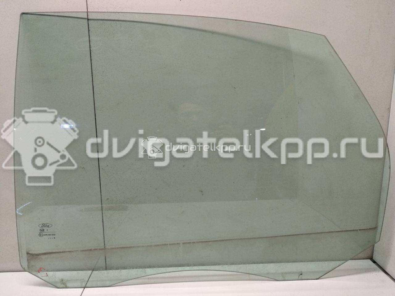Фото Стекло двери задней левой  1317985 для Ford Focus {forloop.counter}}