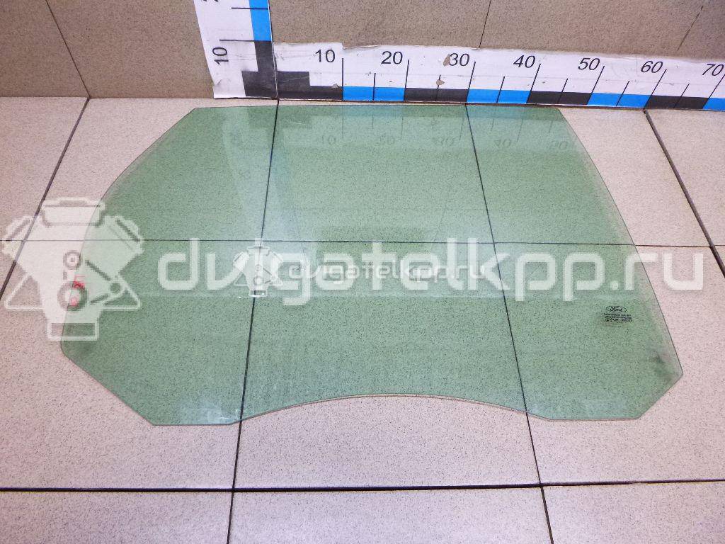 Фото Стекло двери задней правой  1348858 для Ford Focus {forloop.counter}}