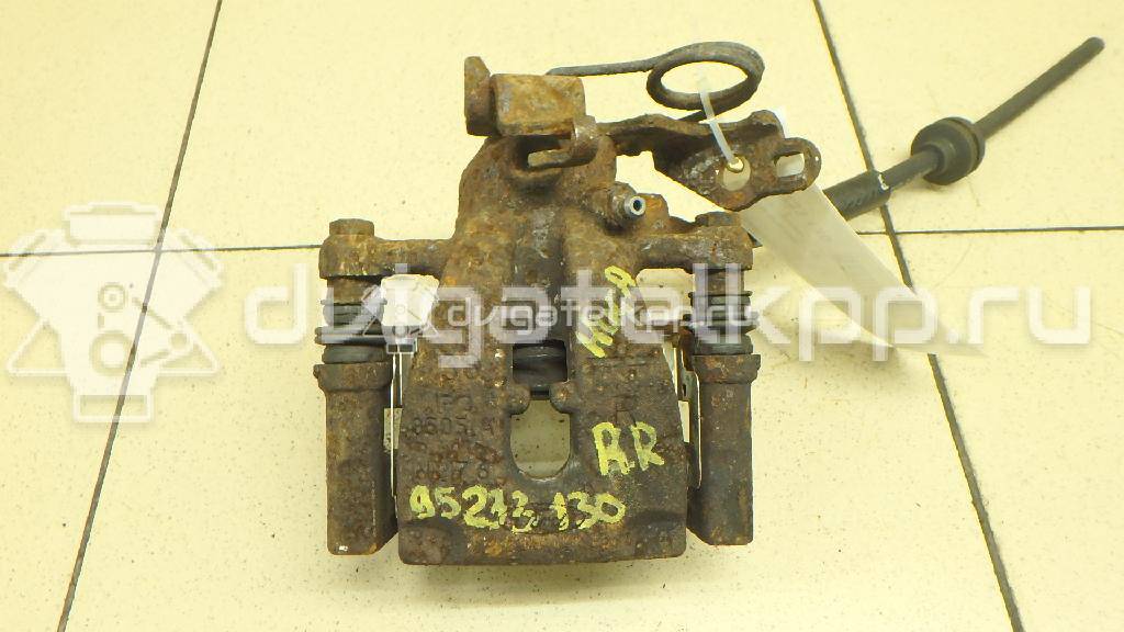 Фото Суппорт тормозной задний правый  6G912D048GF для Ford Focus / Galaxy / Kuga / S-Max / Mondeo {forloop.counter}}