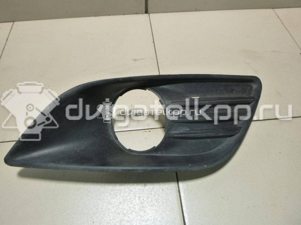 Фото Решетка в бампер правая  1528560 для Ford Focus {forloop.counter}}