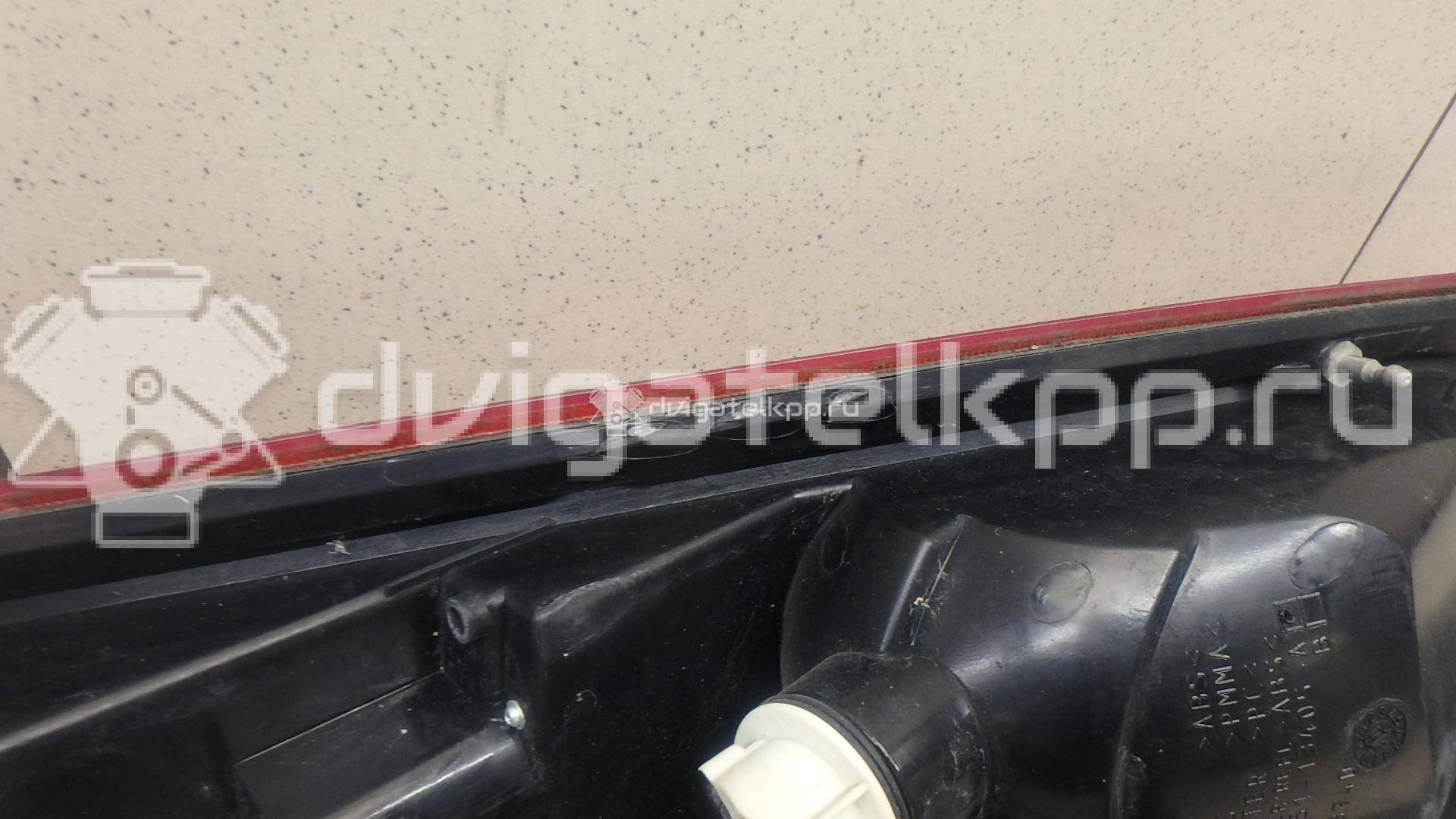 Фото Фонарь задний левый  1520769 для Ford Focus {forloop.counter}}