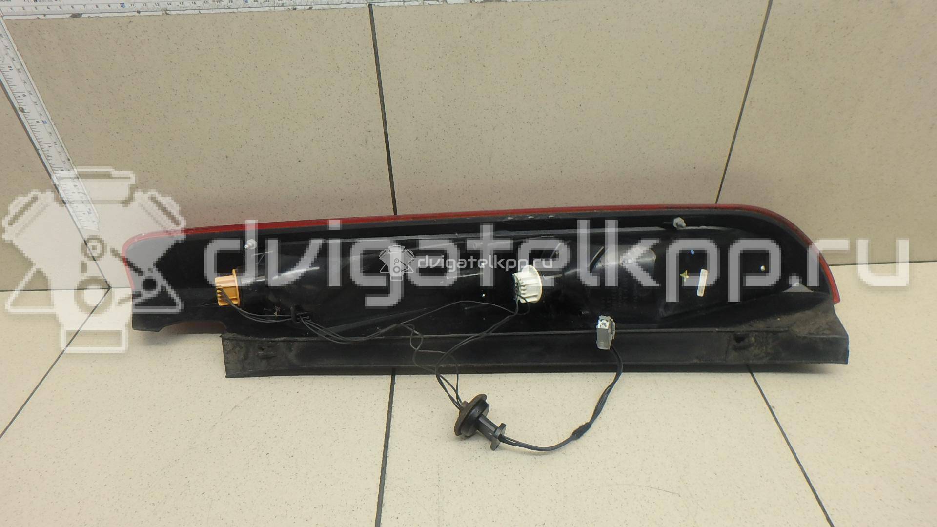 Фото Фонарь задний левый  1520769 для Ford Focus {forloop.counter}}