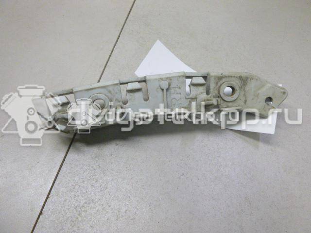 Фото Кронштейн переднего бампера правый  1718730 для Ford Focus {forloop.counter}}