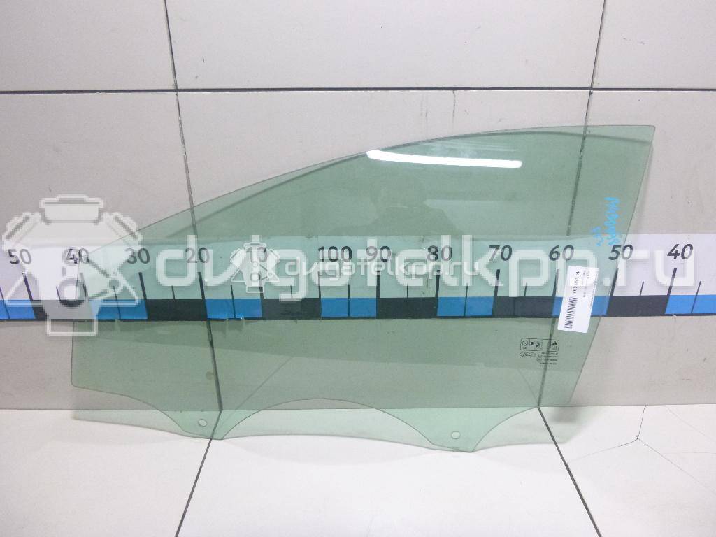 Фото Стекло двери передней левой  1742302 для Ford Focus {forloop.counter}}