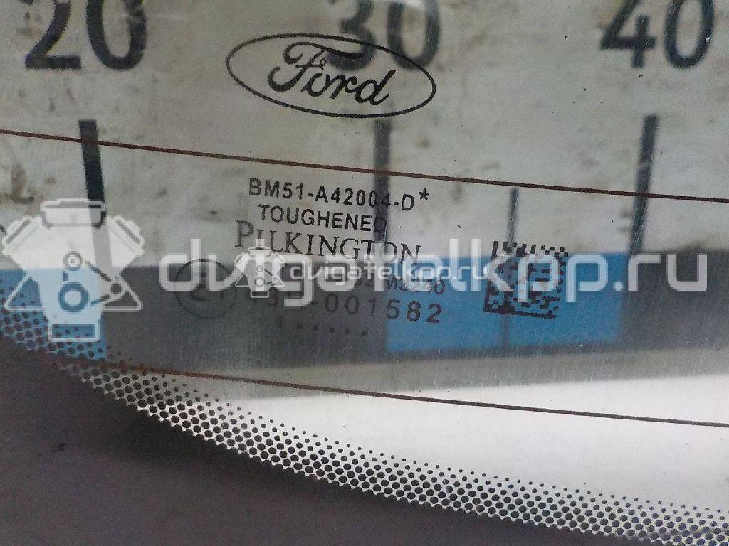 Фото Стекло двери багажника  1767703 для Ford Focus {forloop.counter}}