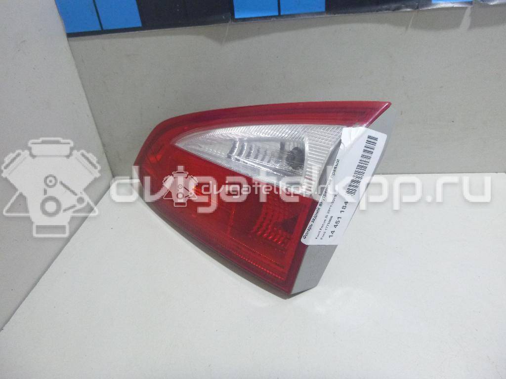 Фото Фонарь задний внутренний правый  1775986 для Ford Focus {forloop.counter}}