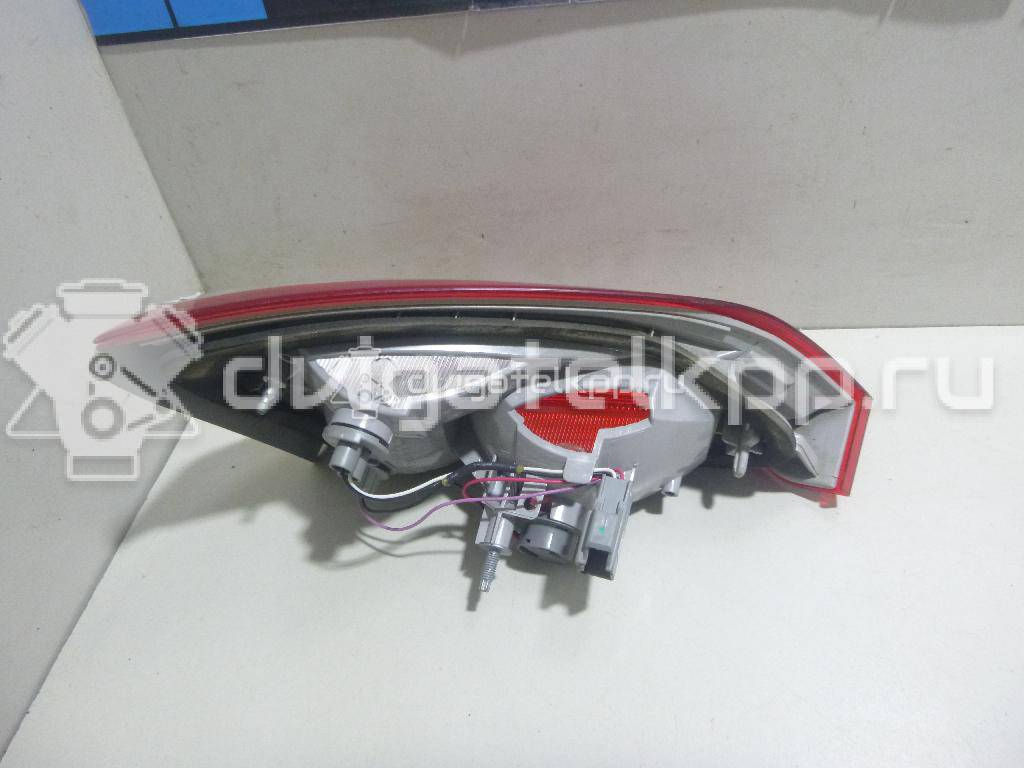 Фото Фонарь задний внутренний правый  1775986 для Ford Focus {forloop.counter}}