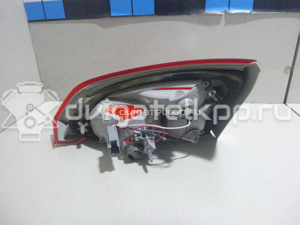 Фото Фонарь задний внутренний левый  1775997 для Ford Focus {forloop.counter}}