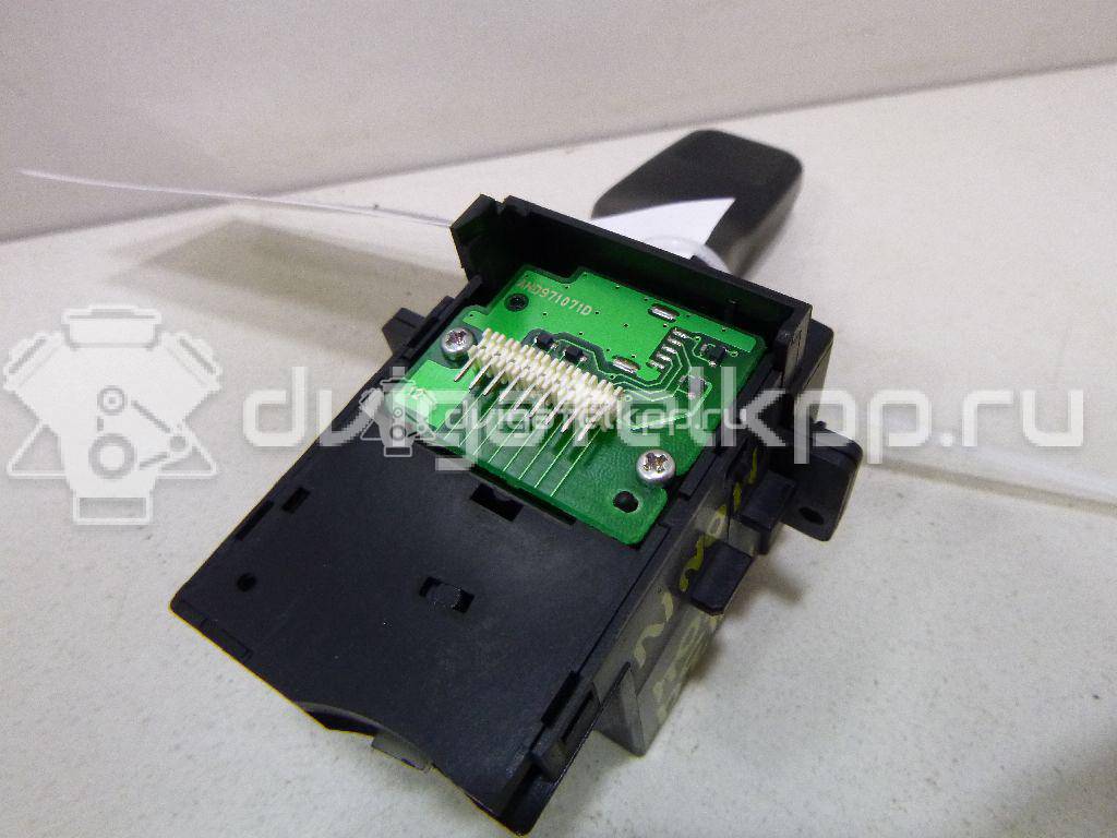 Фото Переключатель поворотов подрулевой  1835508 для Ford Galaxy / S-Max / Mondeo {forloop.counter}}